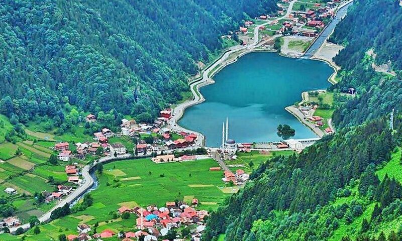 Uçaklı Tiflis,Batum&Ayder yaylası Turu