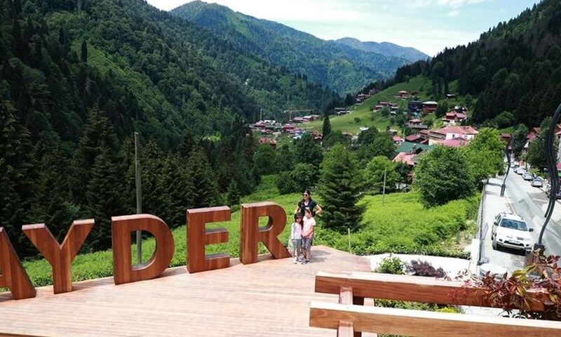 Uçaklı Tiflis,Batum&Ayder yaylası Turu