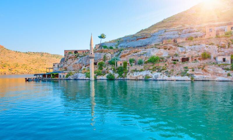 İzmir'den Aktarmasız Uçaklı Deluxe Gap Rüyası Turu