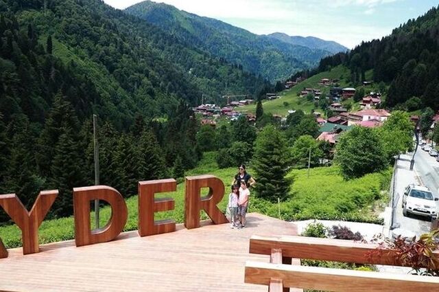 Uçaklı Tiflis,Batum&Ayder yaylası Turu